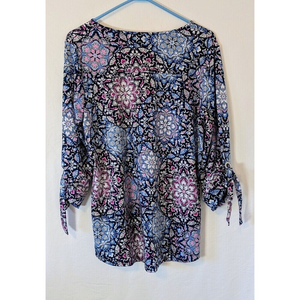 Croft & Barrow Women's Top Blouse Blue Floral 3/4 Sleeve Size Med - Picture 2 of 9